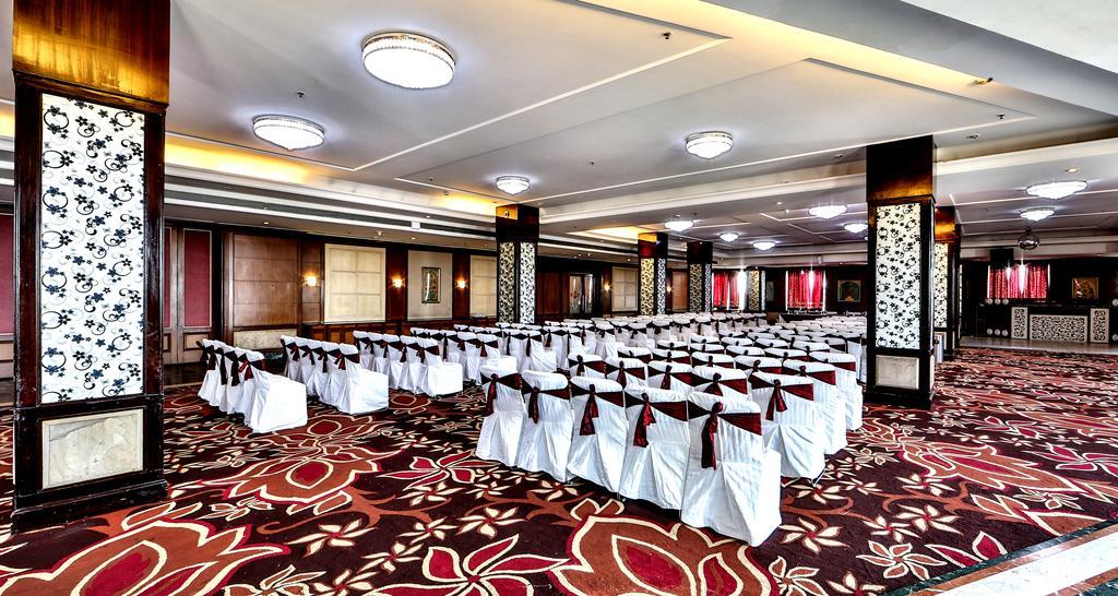 Regenta Central Klassik Ludhiana Zewnętrze zdjęcie