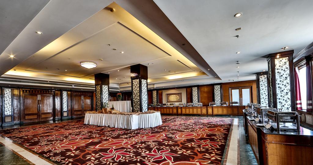 Regenta Central Klassik Ludhiana Zewnętrze zdjęcie